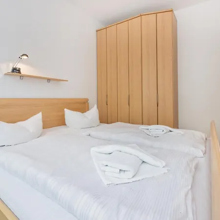 Holiday home Raeuberkuhle Ii Ferienbungalow 32 *